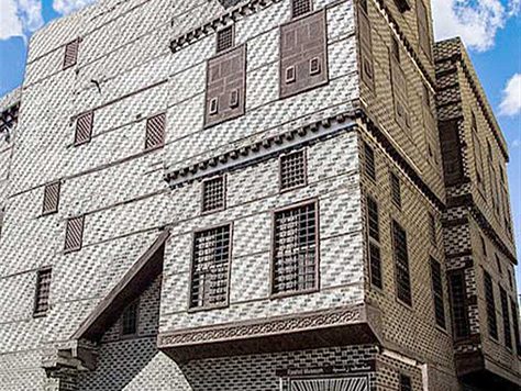 الحالة الراهنة للواجهة الخلفية لمتحف قناة السويس